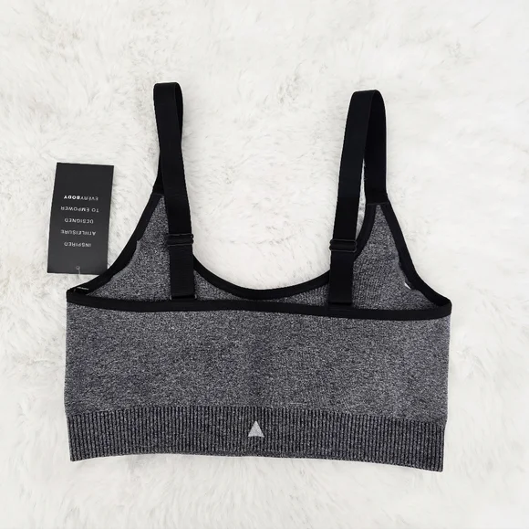 Vitality🩶 Formation Scoop Sports Bra & Leggings Set SIZE S